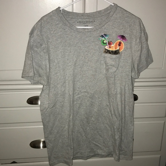 AEROPOSTALE Womens Big Apple Graphic T-Shirt